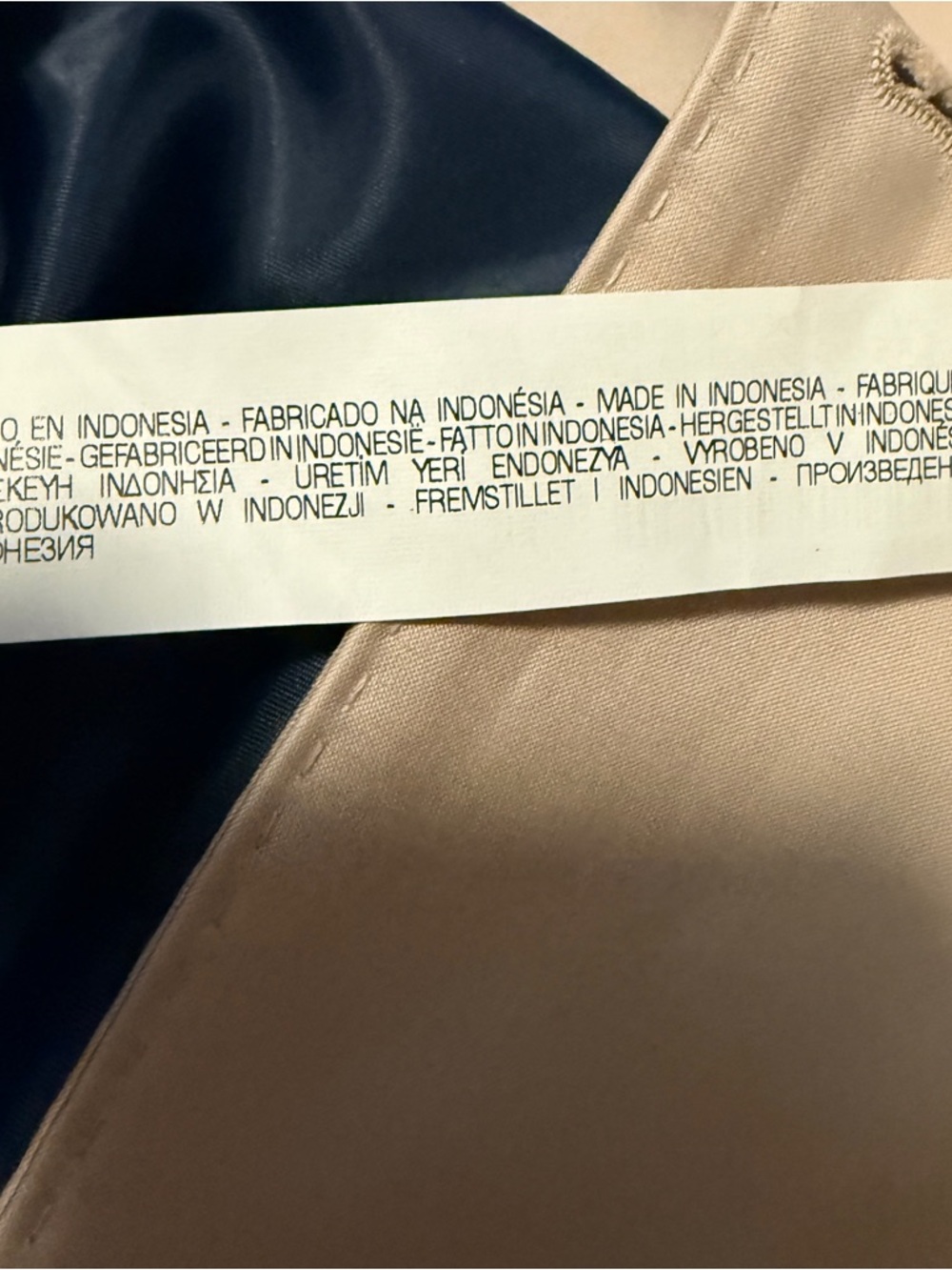 Zara Beige Double-Breasted Trench Coat with Belt - Picture 14 of 15